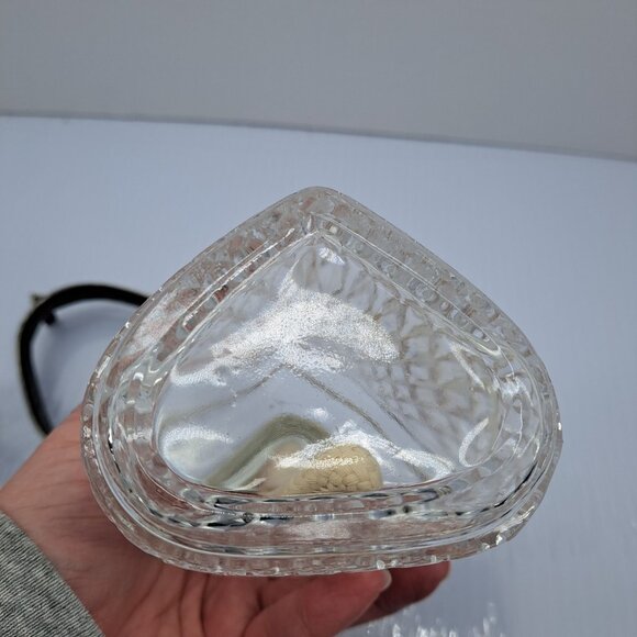 Scentier Heart-Shape Cut Glass Fragrance Lamp Diffuser Silver Tone Ornate Base - Picture 13 of 14